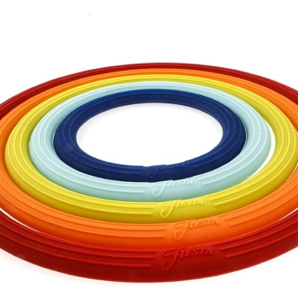 NWT- Fiesta 5 piece Trivet Set - Picture 2 of 12